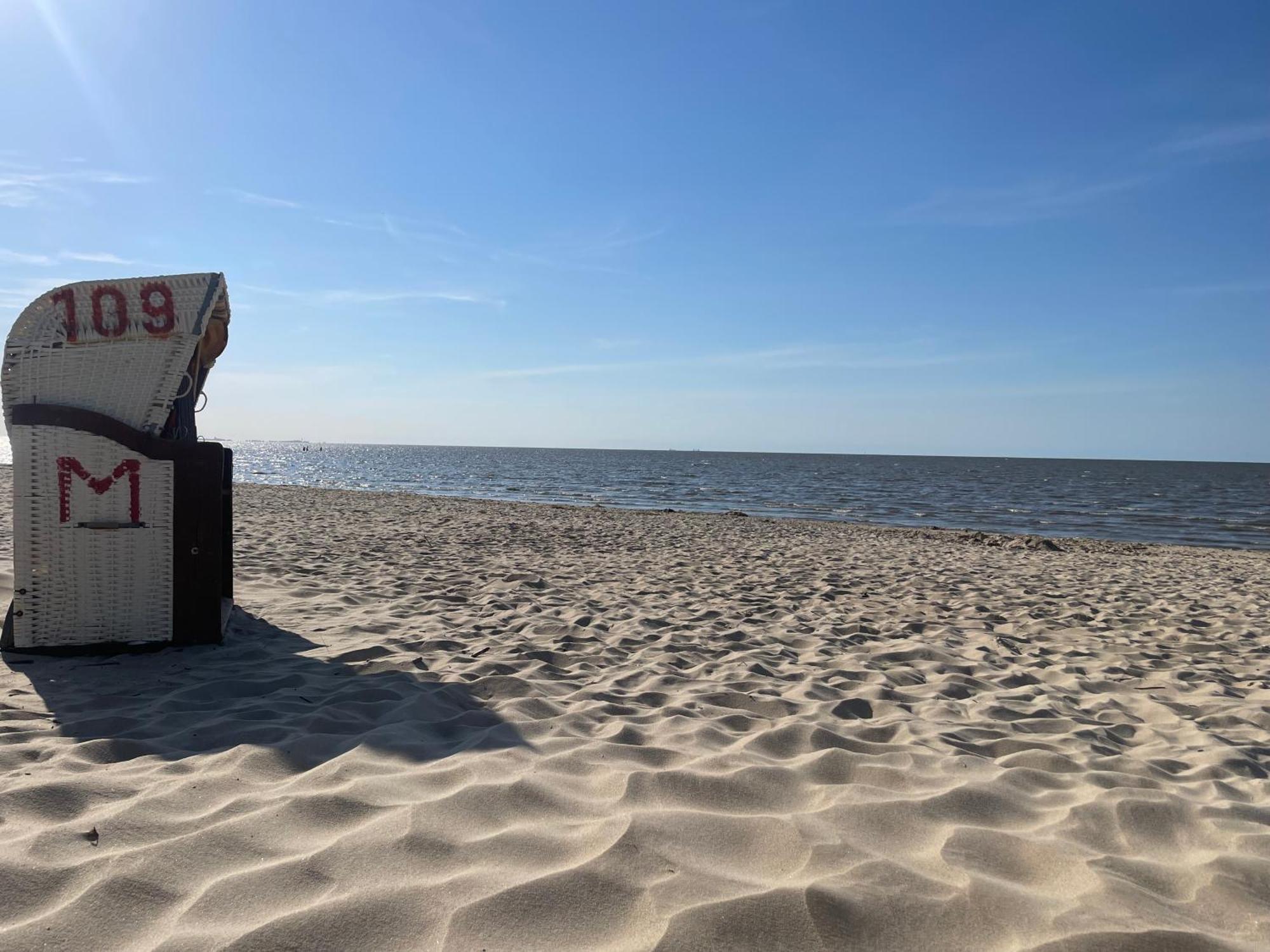Haus Eversand Nr 1 Holiday home Cuxhaven